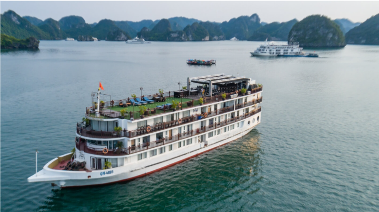 Vietnam Cruise